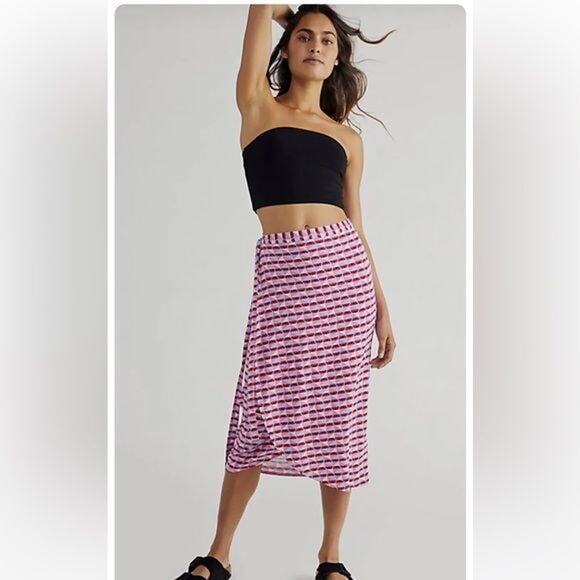 NWT Free People Miss Me Convertible Dress/Skirt Pink Combo Size XS geo print - Picture 1 of 8